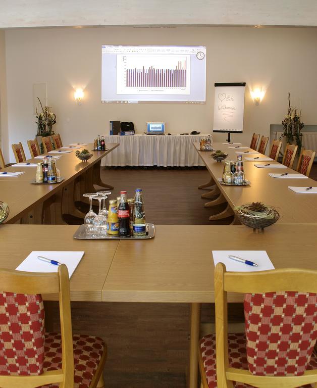 Hotel Restaurant Zum Goldenen Anker Mit Hallenbad & Wellnessbereich Windorf  Eksteriør billede